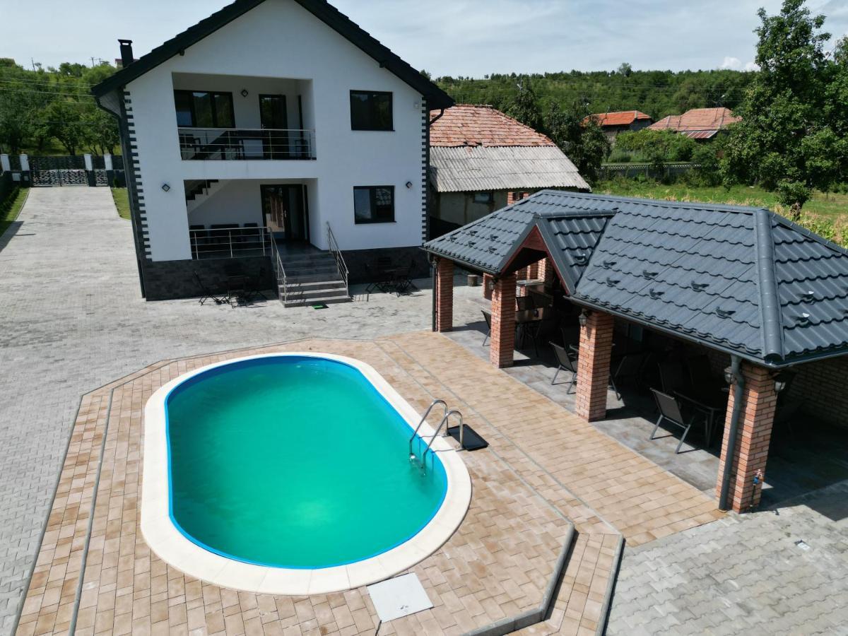 Pensiunea Happy Day Horezu Exterior foto